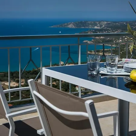 Absolute View شقة Vlachata